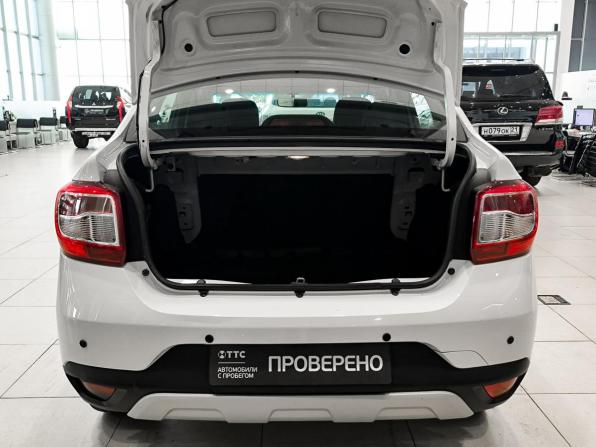 Renault Logan II Рестайлинг с пробегом 2019 года, цена 995 000 рублей, 143826 км, седан, Автокод Объявления