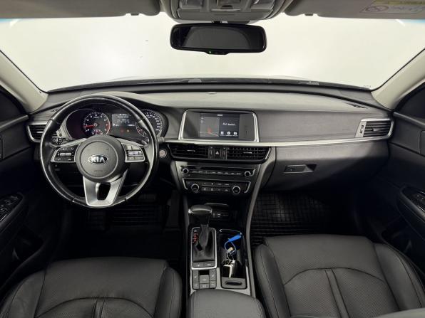 Kia Optima IV Рестайлинг с пробегом 2018 года, цена 2 550 000 рублей, 119301 км, седан, Автокод Объявления
