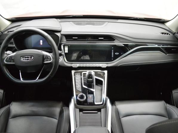 Geely Atlas Pro с пробегом 2024 года, цена 2 275 000 рублей, 28700 км, внедорожник, Автокод Объявления