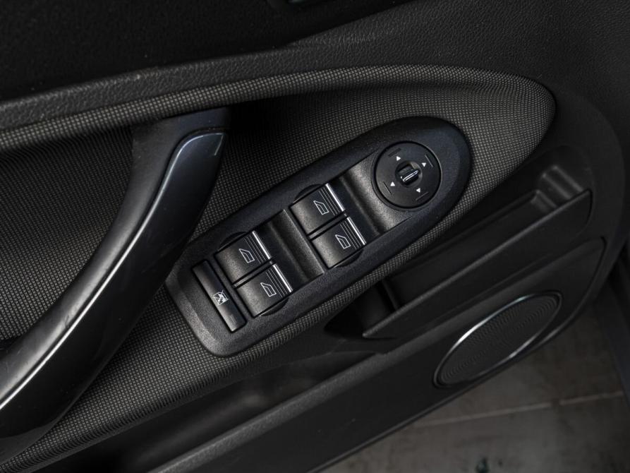 Ford Kuga I Тюмень  - изображение 12