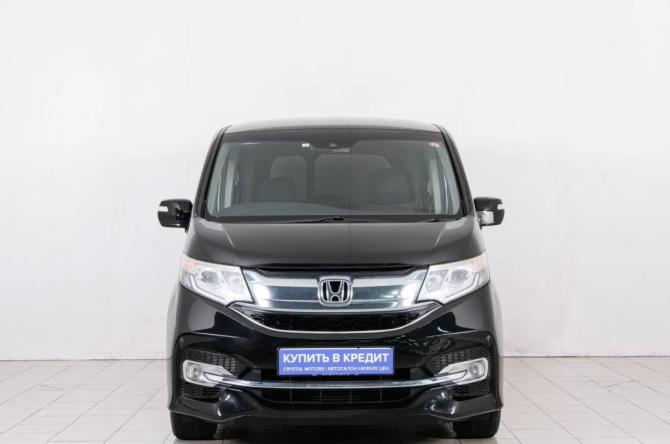 Honda Stepwgn V с пробегом 2016 года, цена 1 949 000 рублей, 107320 км, минивэн, Автокод Объявления