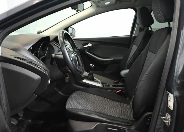 Ford Focus III с пробегом 2011 года, цена 600 000 рублей, 242018 км, хэтчбек, Автокод Объявления