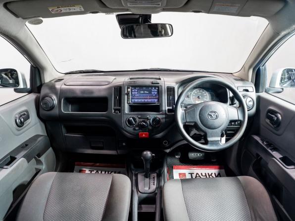 Mazda Familia Y12 с пробегом 2017 года, цена 975 000 рублей, 181000 км, универсал, Автокод Объявления