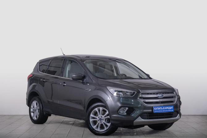 Ford Escape III Рестайлинг с пробегом 2019 года, цена 1 829 000 рублей, 65000 км, внедорожник, Автокод Объявления