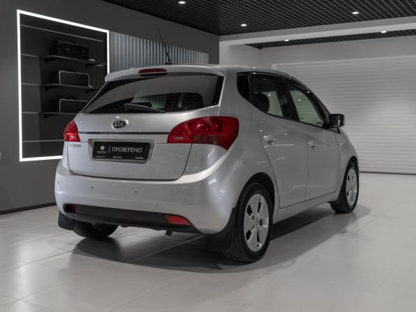 Kia Venga I Рестайлинг с пробегом 2015 года, цена 1 075 000 рублей, 171664 км, минивэн, Автокод Объявления
