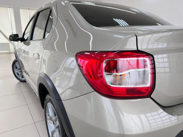 Renault Logan II Рестайлинг с пробегом 2021 года, цена 1 180 000 рублей, 99409 км, седан, Автокод Объявления