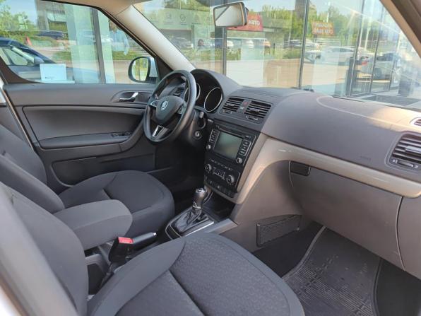Skoda Yeti I Рестайлинг с пробегом 2014 года, цена 1 115 500 рублей, 180272 км, внедорожник, Автокод Объявления
