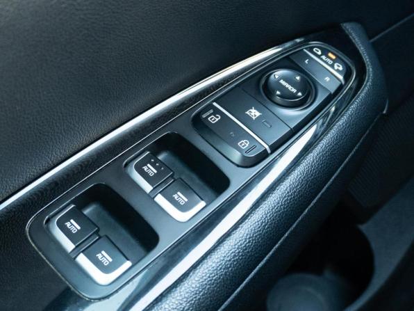Kia Optima IV с пробегом 2017 года, цена 1 799 000 рублей, 207145 км, седан, Автокод Объявления