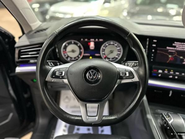Volkswagen Touareg III с пробегом 2020 года, цена 4 250 000 рублей, 195867 км, внедорожник, Автокод Объявления