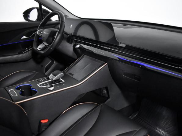 Omoda C5 I Рестайлинг с пробегом 2024 года, цена 1 925 000 рублей, 14000 км, внедорожник, Автокод Объявления