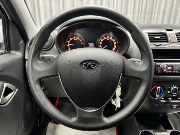 Lada (ВАЗ) Granta I Рестайлинг с пробегом 2022 года, цена 850 000 рублей, 25698 км, лифтбек, Автокод Объявления