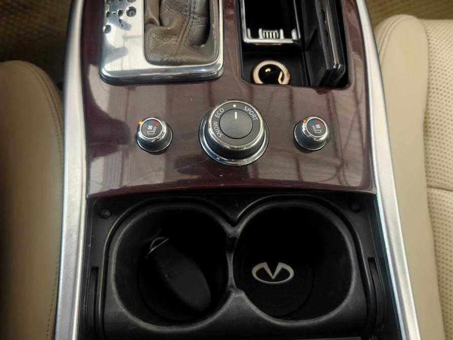 Infiniti M IV Москва  - изображение 16