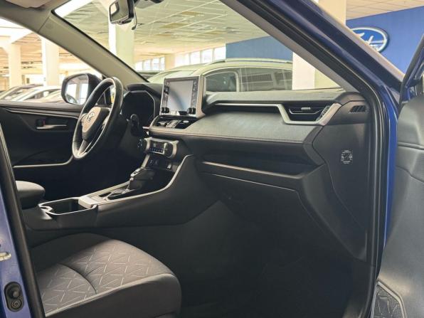 Toyota RAV4 V (XA50) с пробегом 2021 года, цена 3 449 000 рублей, 52508 км, внедорожник, Автокод Объявления