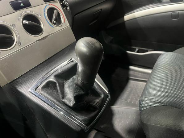 Toyota Corolla Verso I Рестайлинг с пробегом 2005 года, цена 650 000 рублей, 125500 км, компактвэн, Автокод Объявления
