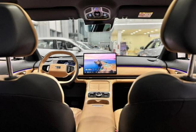 Новый Geely EX5 Гибрид 2026 года, цена 3 829 990 рублей, внедорожник, Автокод Объявления