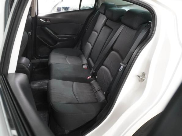 Mazda 3 III (BM) с пробегом 2014 года, цена 1 219 000 рублей, 101666 км, хэтчбек, Автокод Объявления