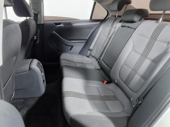 Volkswagen Jetta VI Рестайлинг с пробегом 2016 года, цена 1 106 000 рублей, 198049 км, седан, Автокод Объявления