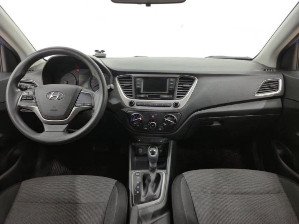 Hyundai Solaris II с пробегом 2017 года, цена 1 230 000 рублей, 128057 км, седан, Автокод Объявления
