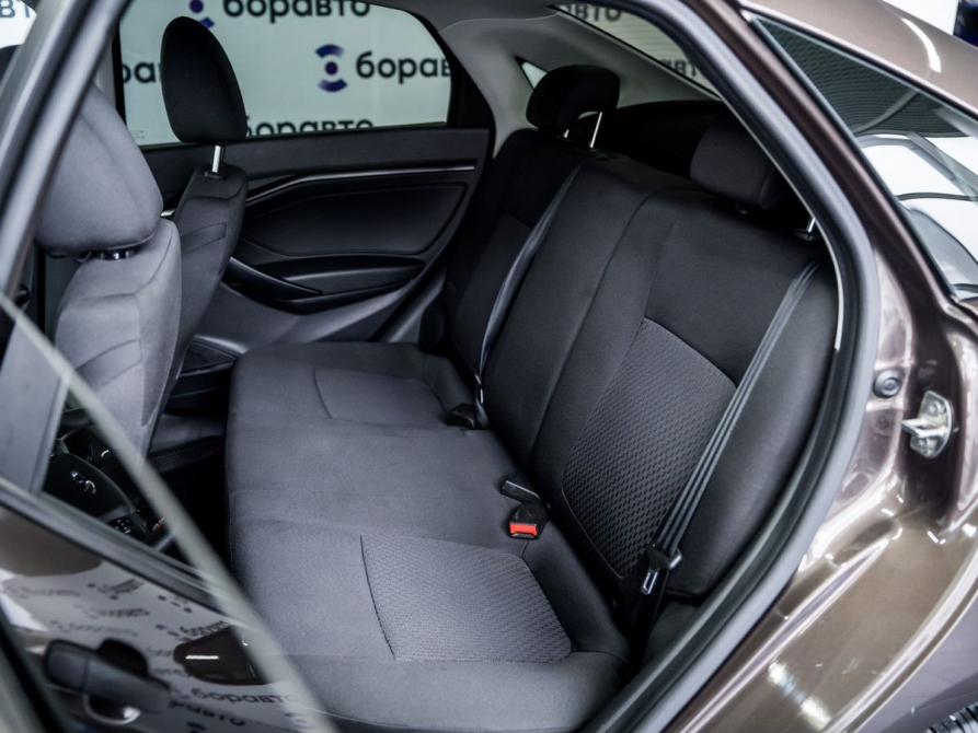 Lada (ВАЗ) Vesta I Ростов-на-Дону  - изображение 17