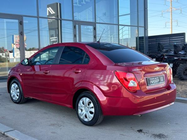 Chevrolet Aveo II с пробегом 2013 года, цена 570 000 рублей, 196000 км, седан, Автокод Объявления