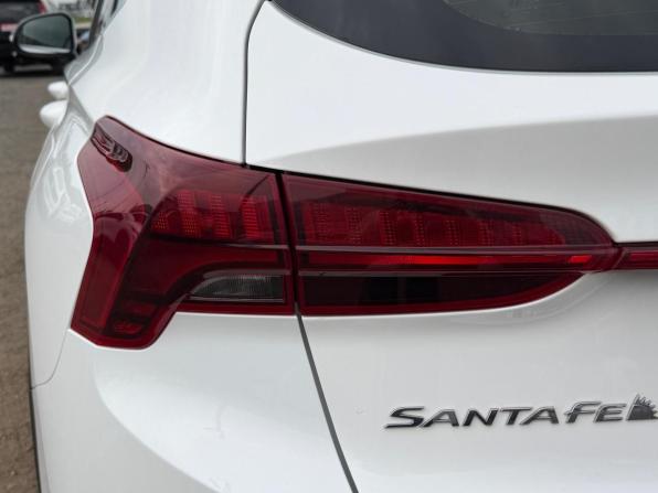 Hyundai Santa Fe IV Рестайлинг с пробегом 2021 года, цена 3 500 000 рублей, 93500 км, внедорожник, Автокод Объявления