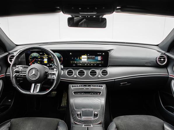 Mercedes-Benz E-Класс V (W213 S213 C238) Рестайлинг с пробегом 2021 года, цена 3 990 000 рублей, 138068 км, седан, Автокод Объявления