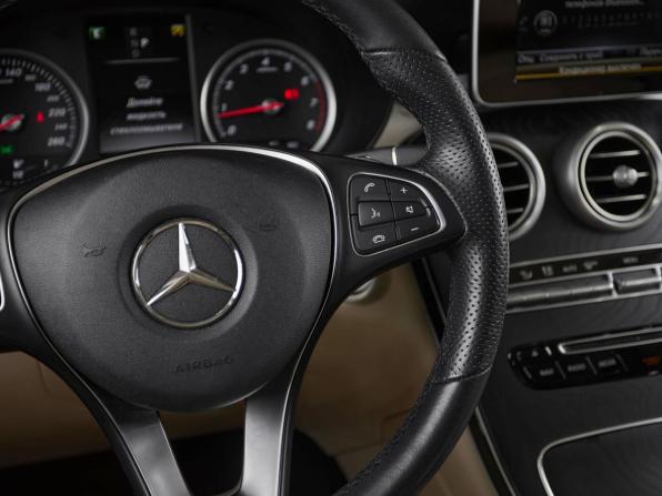 Новый Mercedes-Benz GLC I (X253) 2019 года, цена 3 650 000 рублей, внедорожник, Автокод Объявления
