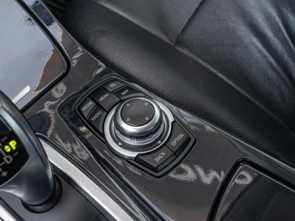 BMW 5 серии VI (F10/F11/F07) Рестайлинг с пробегом 2013 года, цена 1 950 000 рублей, 209335 км, седан, Автокод Объявления