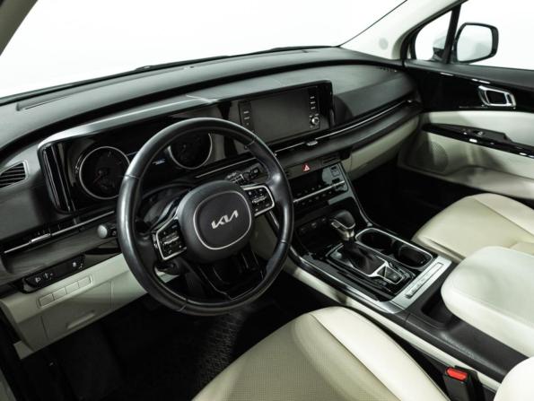 Kia Carnival IV с пробегом 2021 года, цена 4 500 000 рублей, 23592 км, минивэн, Автокод Объявления