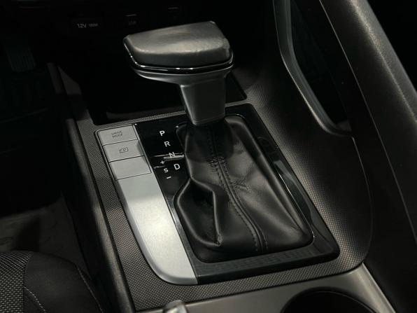 Hyundai Elantra VII (CN7) с пробегом 2021 года, цена 1 640 000 рублей, 133333 км, седан, Автокод Объявления