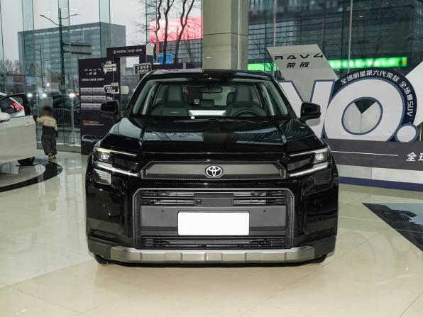 Новый Toyota RAV4 VI (XA60) 2025 года, цена 4 740 000 рублей, внедорожник, Автокод Объявления