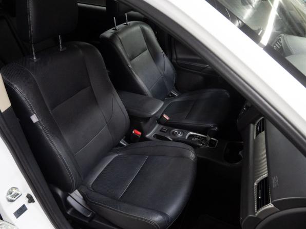 Mitsubishi Outlander III Рестайлинг 2 с пробегом 2015 года, цена 1 690 000 рублей, 177907 км, внедорожник, Автокод Объявления