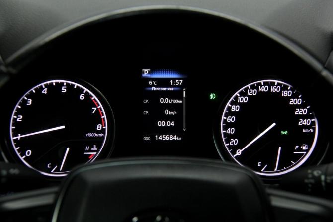 Toyota Camry VIII (XV70) с пробегом 2020 года, цена 2 795 000 рублей, 145684 км, седан, Автокод Объявления