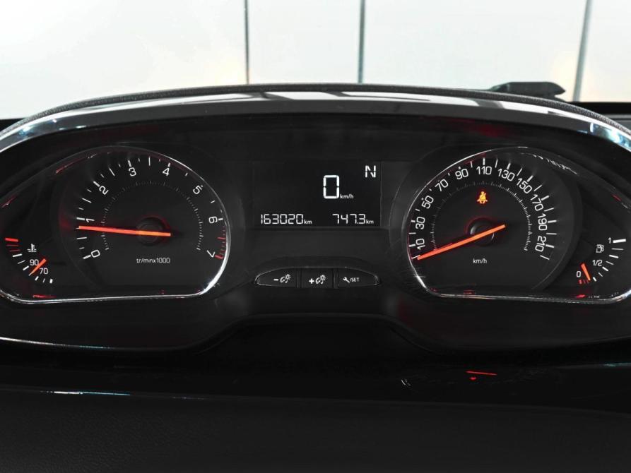 Peugeot 208 I Ростов-на-Дону  - изображение 17