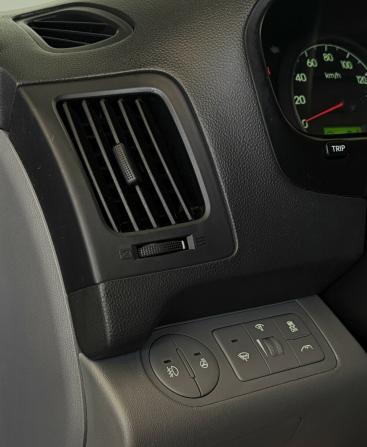 Hyundai Grand Starex I с пробегом 2015 года, цена 2 000 000 рублей, 176638 км, минивэн, Автокод Объявления