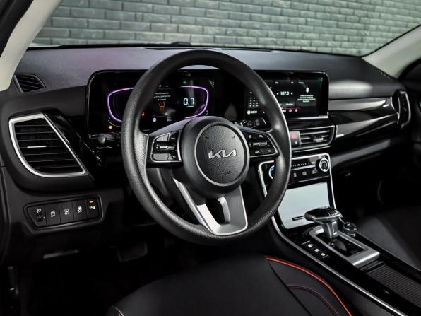 Kia Seltos II с пробегом 2026 года, цена 2 960 000 рублей, 34 км, внедорожник, Автокод Объявления