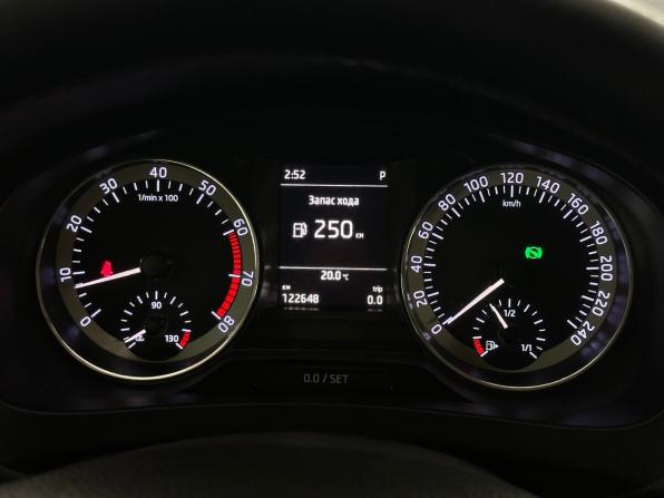 Skoda Rapid I Рестайлинг с пробегом 2019 года, цена 1 350 000 рублей, 122648 км, лифтбек, Автокод Объявления