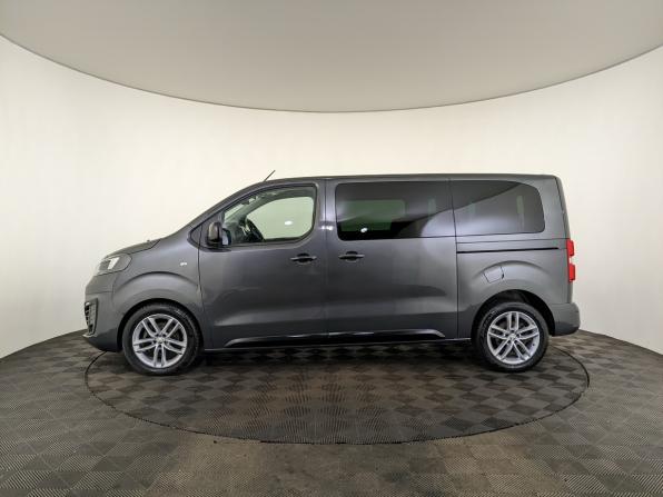 Opel Zafira Life I с пробегом 2021 года, цена 3 800 000 рублей, 42835 км, минивэн, Автокод Объявления