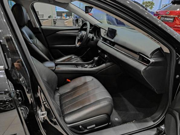 Mazda 6 III (GJ) Рестайлинг 2 с пробегом 2019 года, цена 2 800 000 рублей, 64000 км, седан, Автокод Объявления
