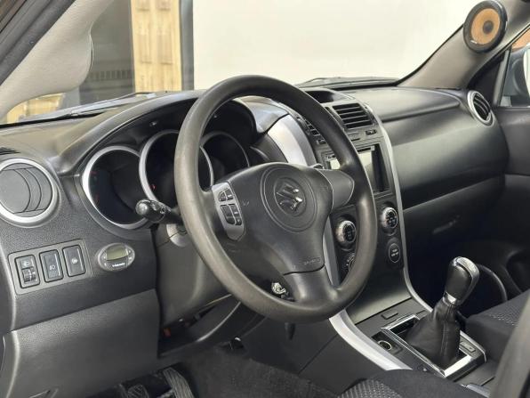Suzuki Grand Vitara II с пробегом 2007 года, цена 830 000 рублей, 221270 км, внедорожник, Автокод Объявления