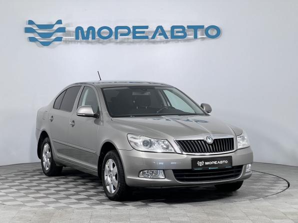 Skoda Octavia II (A5) Рестайлинг с пробегом 2011 года, цена 949 000 рублей, 172356 км, лифтбек, Автокод Объявления