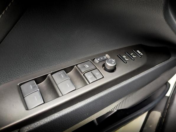 Toyota Camry VIII (XV70) Рестайлинг с пробегом 2021 года, цена 3 535 000 рублей, 63985 км, седан, Автокод Объявления