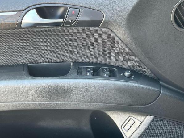 Audi Q7 I (4L) с пробегом 2007 года, цена 949 000 рублей, 235903 км, внедорожник, Автокод Объявления