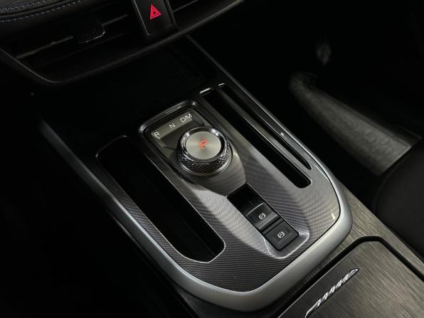 Haval Jolion I Рестайлинг с пробегом 2024 года, цена 1 920 000 рублей, 13447 км, внедорожник, Автокод Объявления
