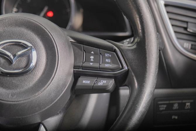 Mazda Axela III Рестайлинг с пробегом 2016 года, цена 1 169 000 рублей, 152000 км, хэтчбек, Автокод Объявления