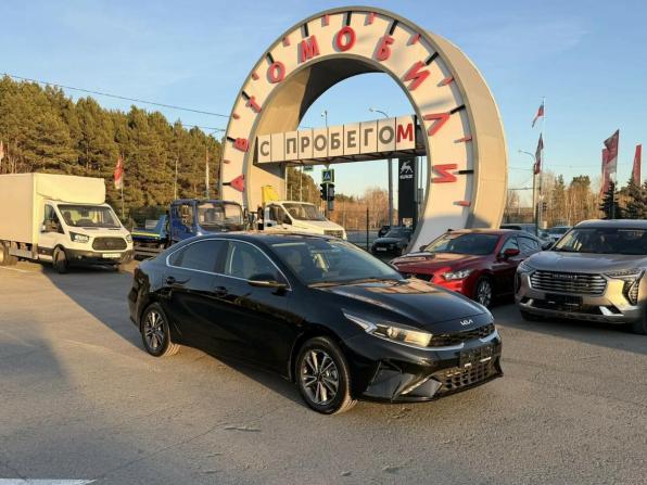 Kia Cerato IV Рестайлинг с пробегом 2022 года, цена 2 299 995 рублей, 53889 км, седан, Автокод Объявления