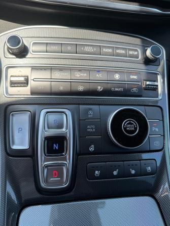 Hyundai Santa Fe IV Рестайлинг с пробегом 2020 года, цена 3 399 900 рублей, 44671 км, внедорожник, Автокод Объявления