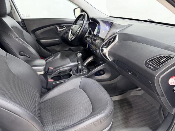 Hyundai ix35 I Рестайлинг с пробегом 2013 года, цена 1 250 000 рублей, 152212 км, внедорожник, Автокод Объявления