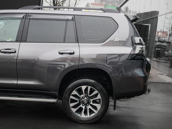 Toyota Land Cruiser Prado 150 Series Рестайлинг 3 с пробегом 2022 года, цена 6 950 000 рублей, 68142 км, внедорожник, Автокод Объявления