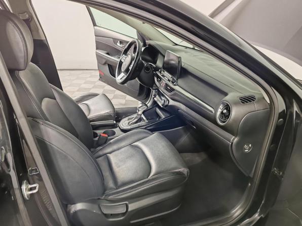 Kia Cerato IV с пробегом 2019 года, цена 1 599 000 рублей, 195986 км, седан, Автокод Объявления